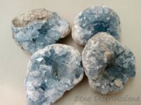 DRUSE DI CELESTITE DA 400 A 600 GR.